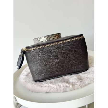 2799 Tas Nina Leder Donkerbruin (Rits Goud) 2799 Tas Nina Leder Donkerbruin (Rits Goud)