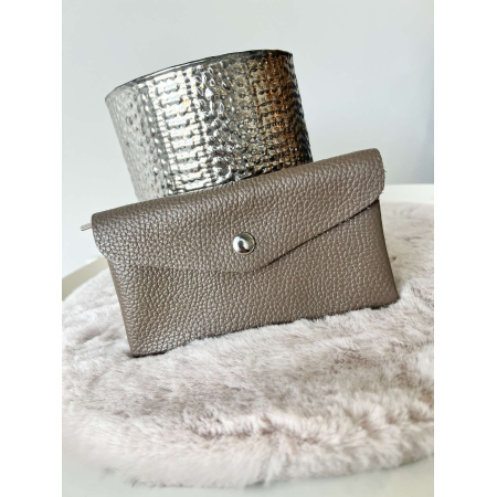 3158 Portefeuille Groot Leder Taupe 3158 Portefeuille Groot Leder Taupe