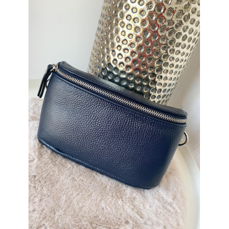 680 Tas Nina Leder Donkerblauw (Rits Zilver) 680 Tas Nina Leder Donkerblauw (Rits Zilver)