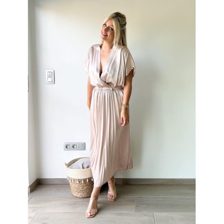 2240 Jurk Satin Angelina Beige 2240 Jurk Satin Angelina Beige
